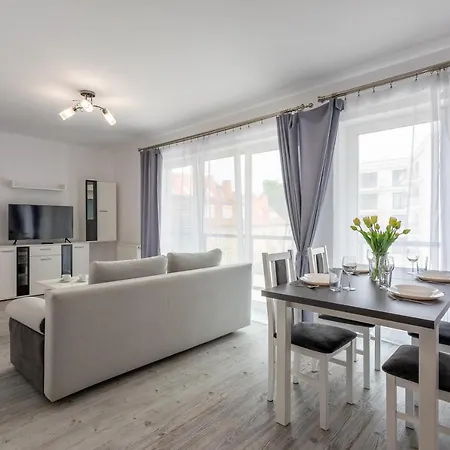 Ambria Apartments Flotylla Свіноуйсьце Екстер'єр фото